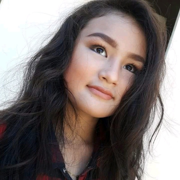 Meet your Posher, Annabelle - Picture 1 of 1